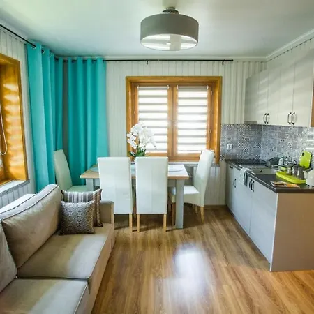 Stanislawa Apartment *